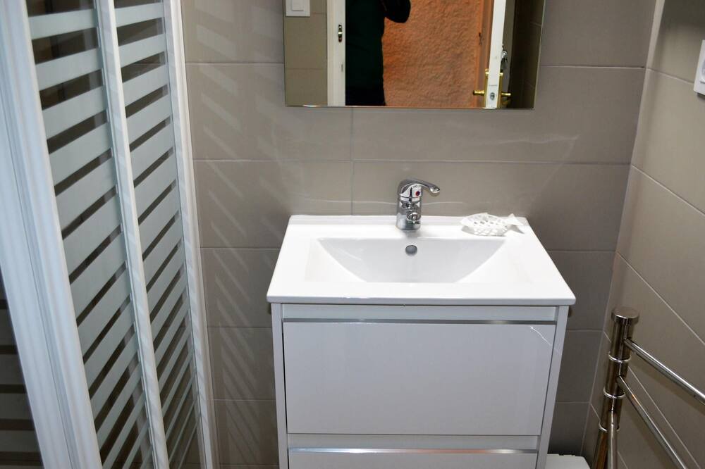 Photo of Bathroom in Llanca