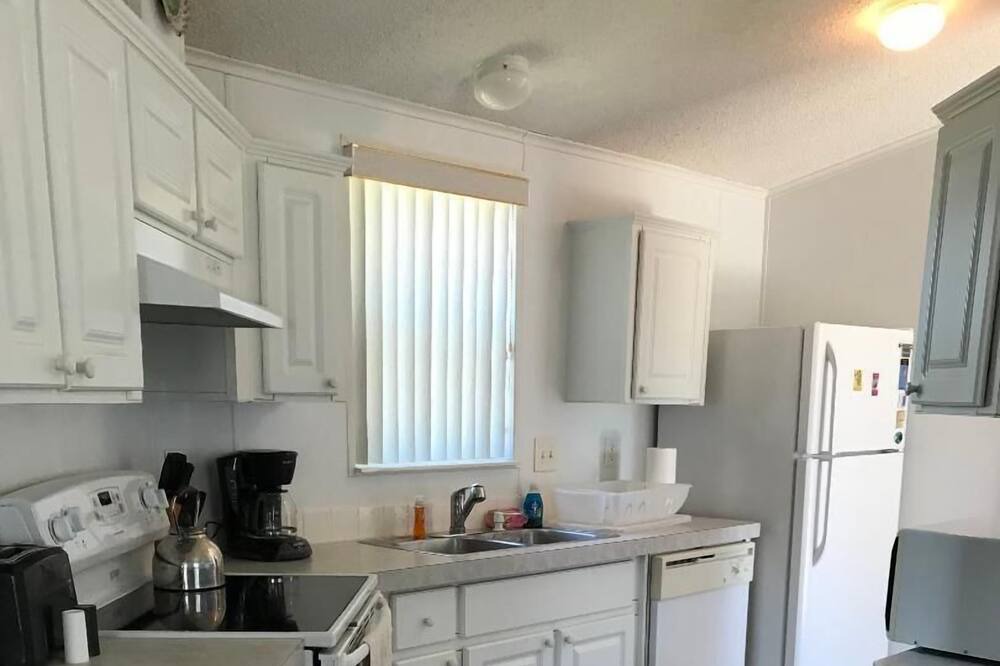 Photo of Kitchen in Pine Island Center