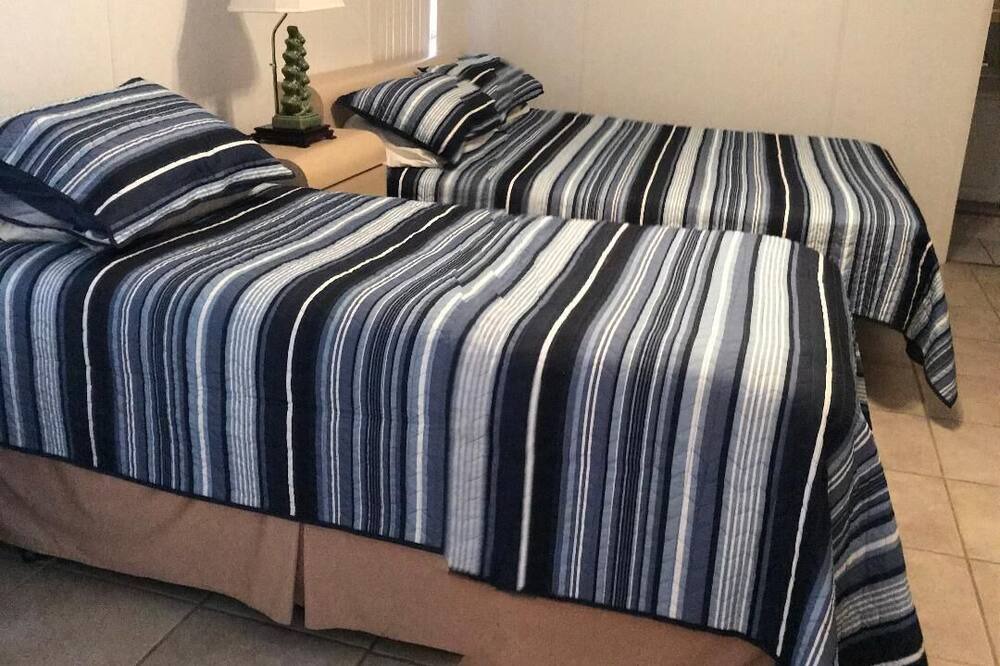 Photo of Bedroom in Pine Island Center
