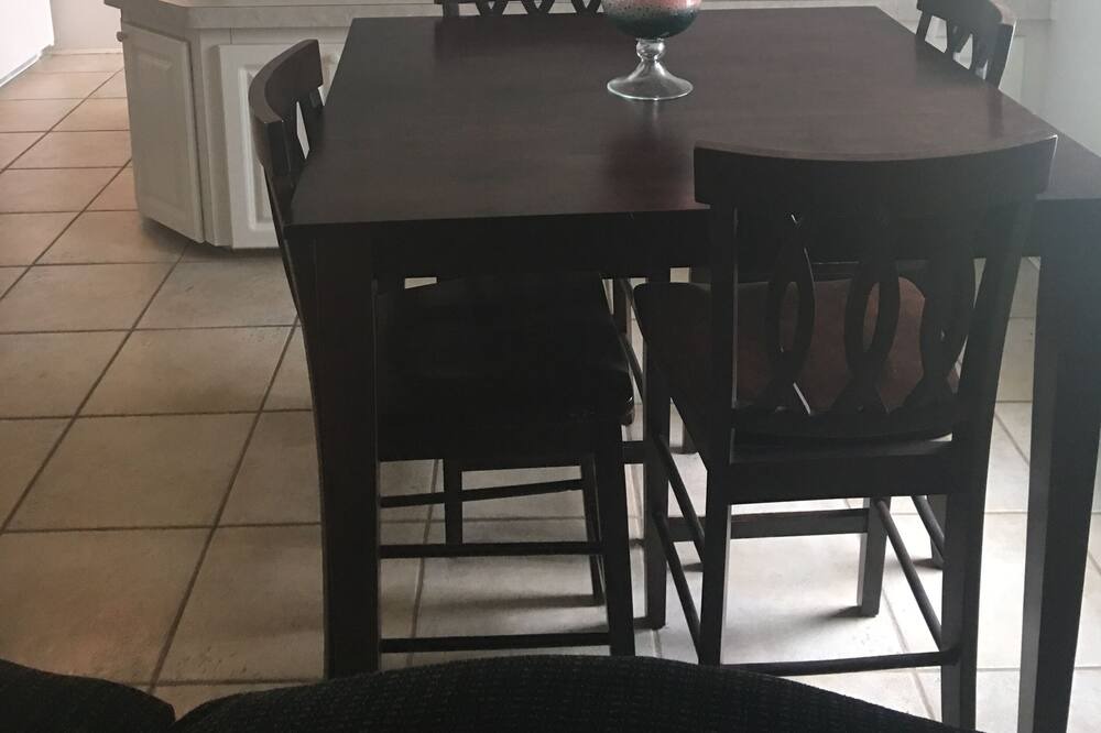 Photo of Kitchen in Pine Island Center