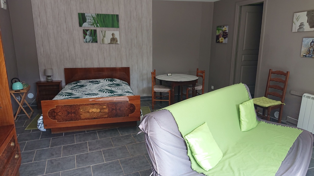 Photo of Bedroom in Liettres