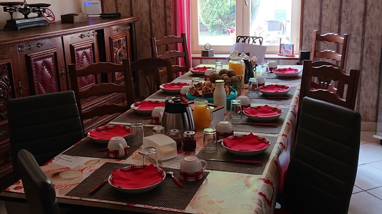 Photo of Others in Liettres