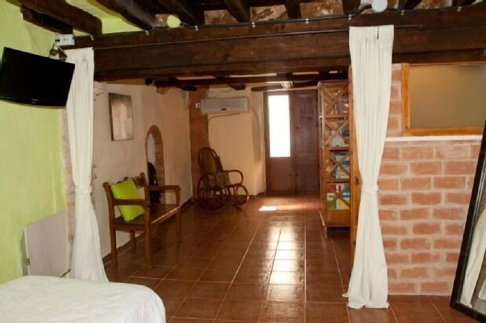 Photo of Bedroom in Jerica