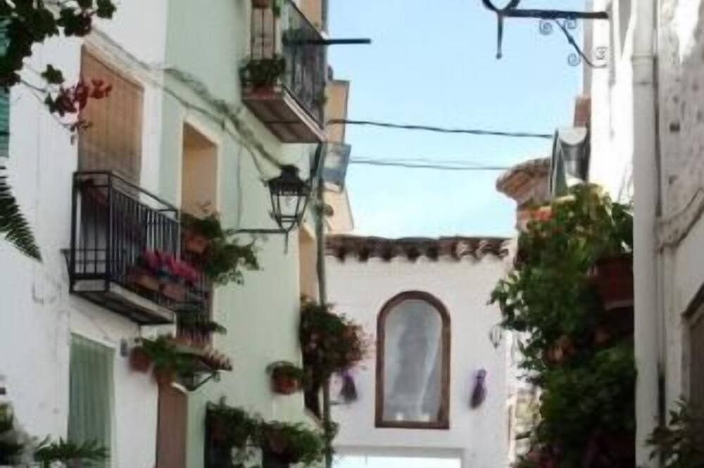 Photo of Outdoor in Jerica