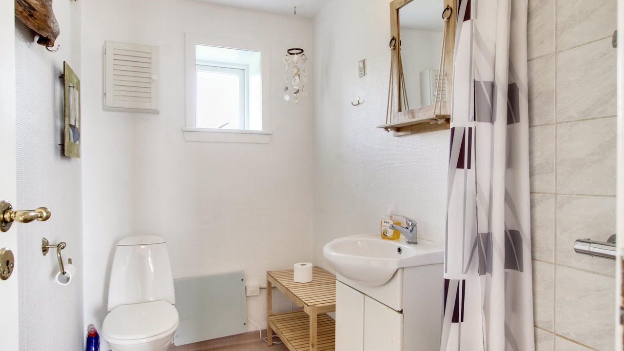 Photo of Bathroom in Sillerslev
