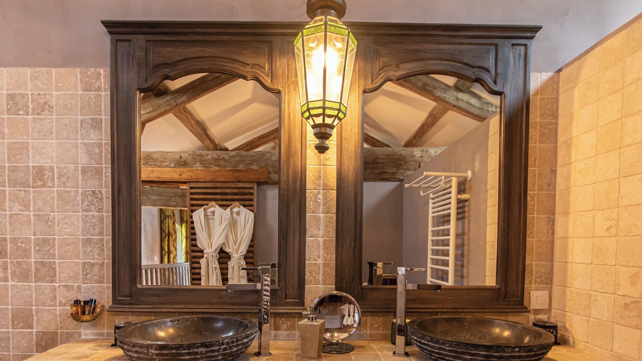 Photo of Bathroom in Le Taillan-Medoc
