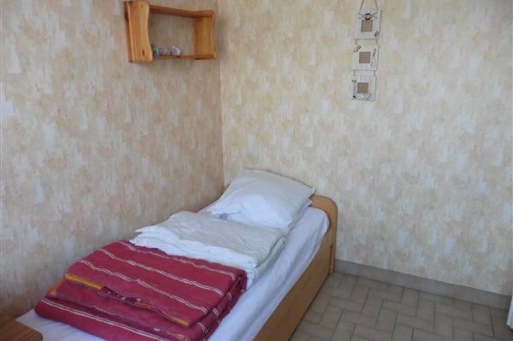 Photo of Bedroom in Fromentine