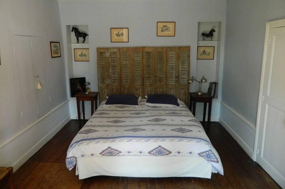 Photo of Bedroom in La Fleche