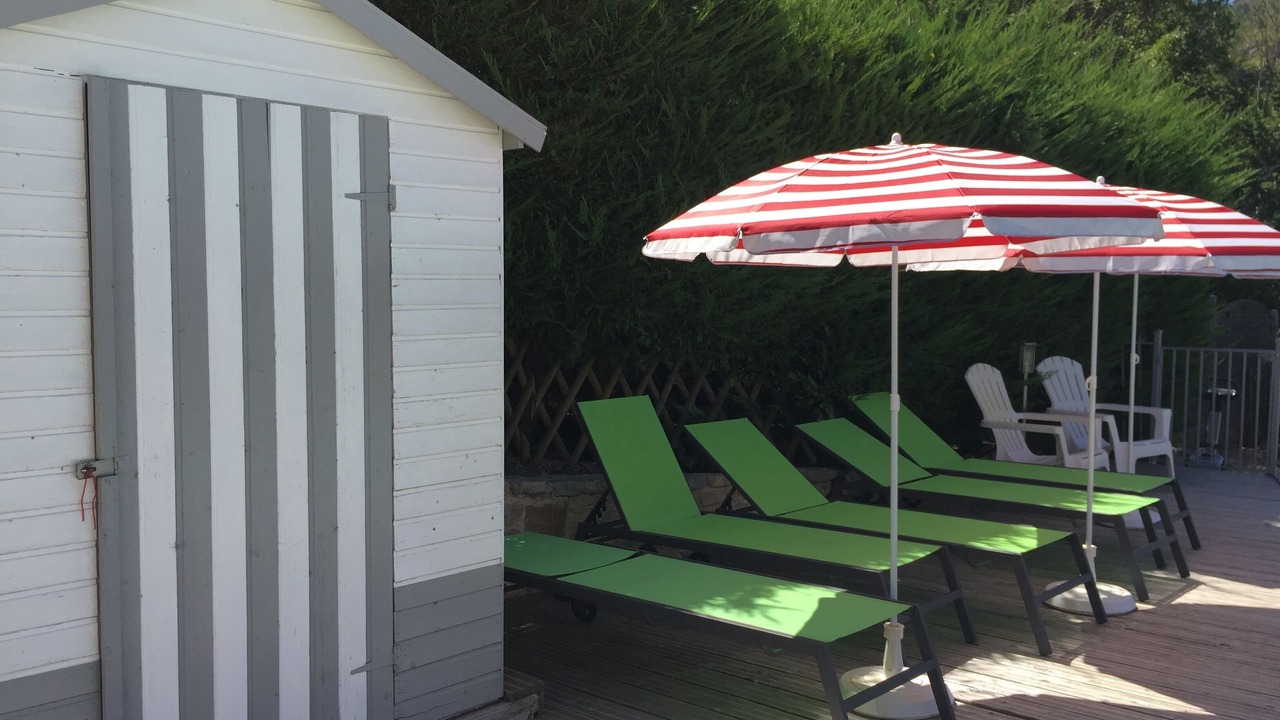 Photo of Others in Besignan