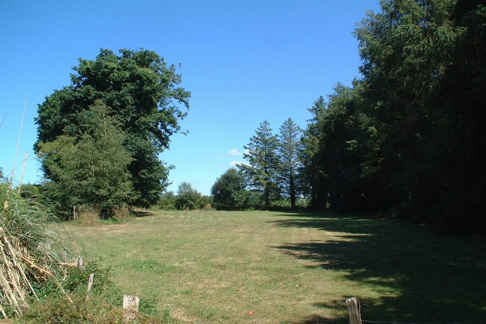 Photo of Others in Saint-Nicolas-du-Pelem