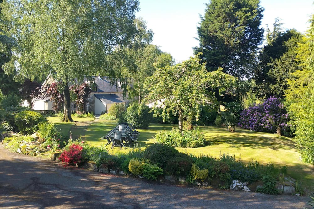 Photo of Others in Saint-Nicolas-du-Pelem