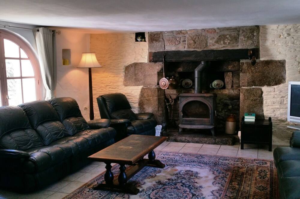 Photo of Others in Saint-Nicolas-du-Pelem