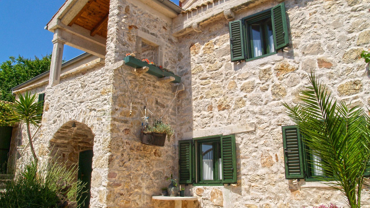 Photo of Outdoor in Banj