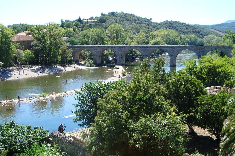 Photo of Others in Cessenon-sur-Orb