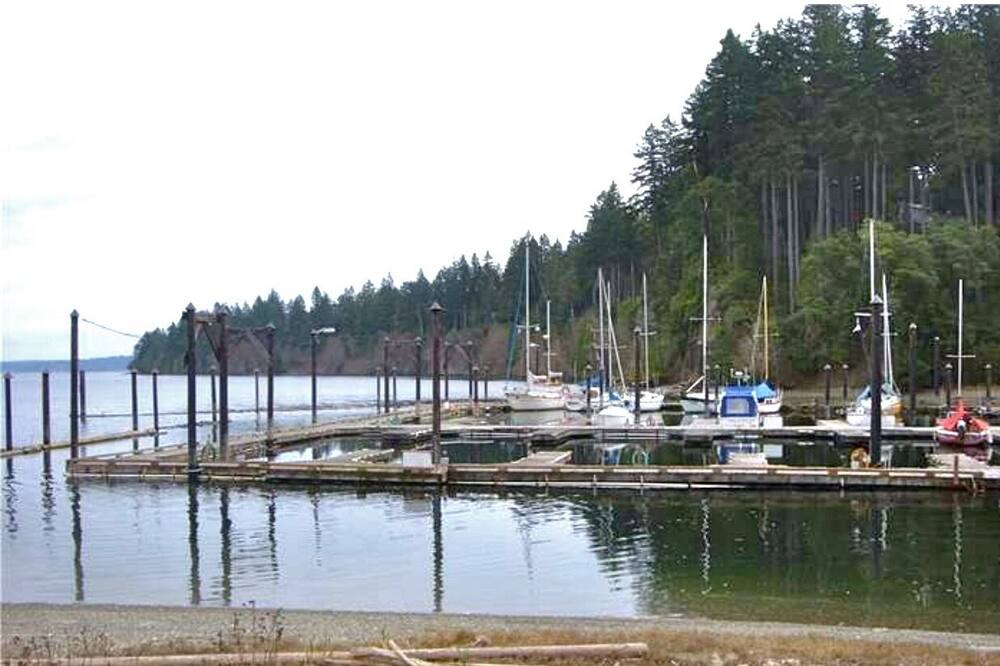 Photo of Others in Burley