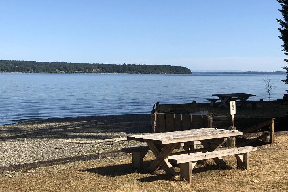 Photo of Others in Burley