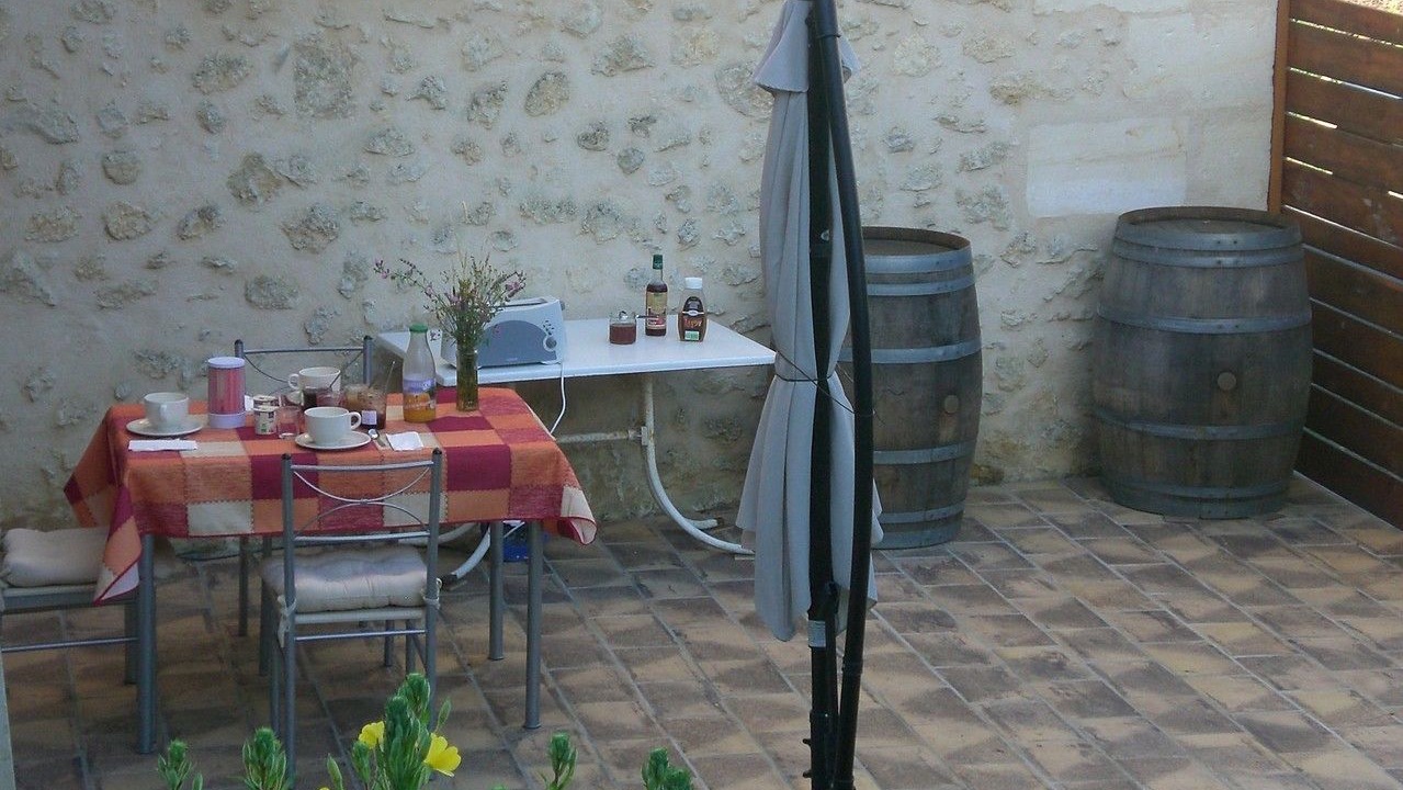 Photo of Patio Balcony in Soulignac