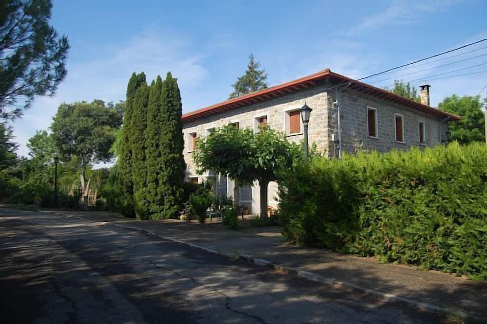 Photo of Outdoor in Mediano
