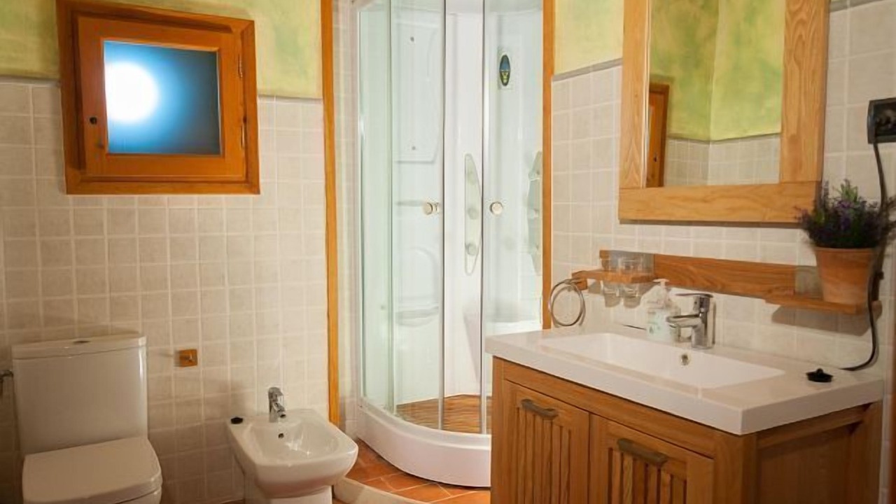 Photo of Bathroom in Segura