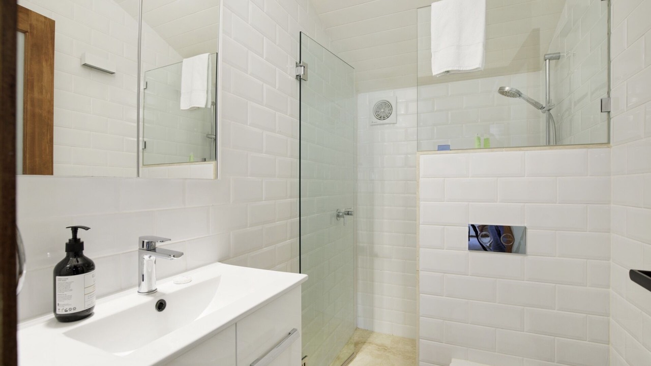 Photo of Others in Pearl Beach