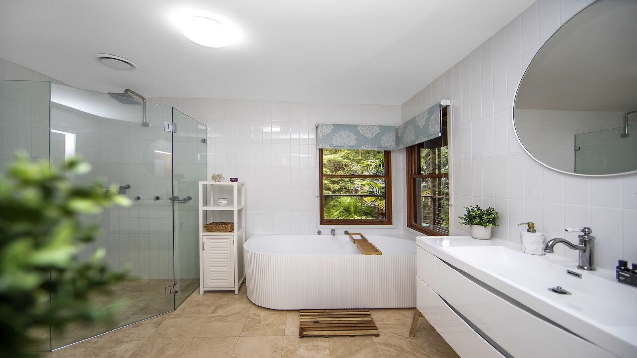 Photo of Others in Pearl Beach