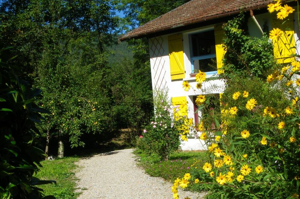 Photo of Outdoor in Fougax-et-Barrineuf