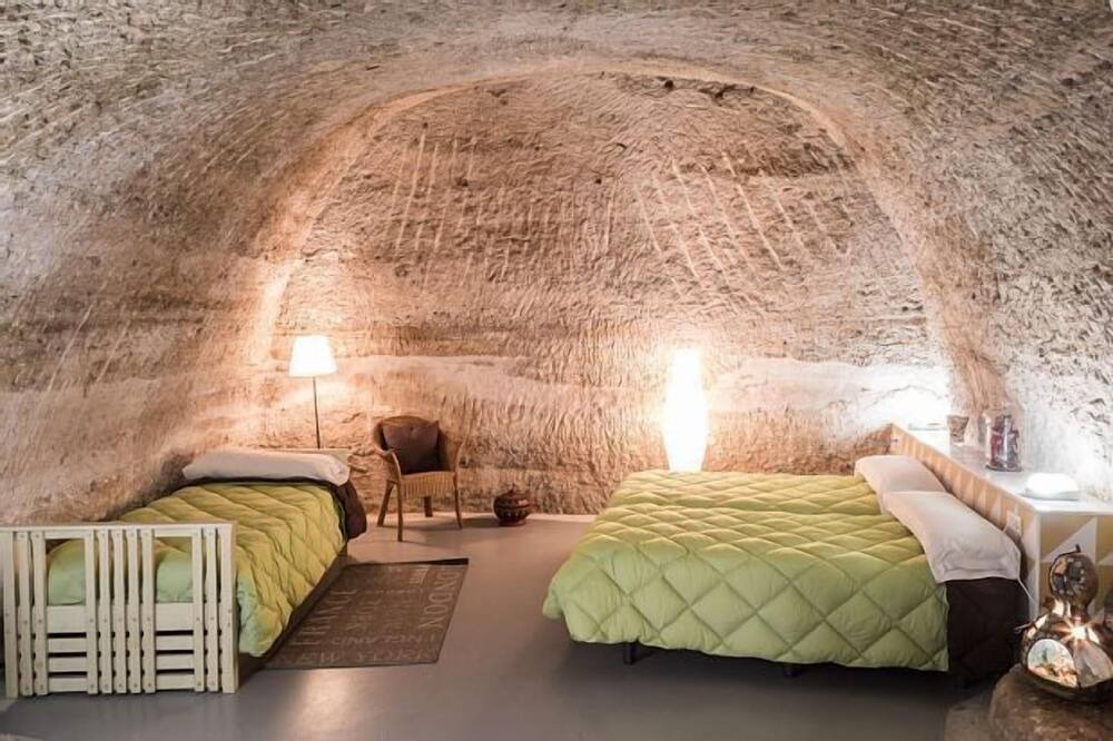 Photo of Bedroom in Valtierra