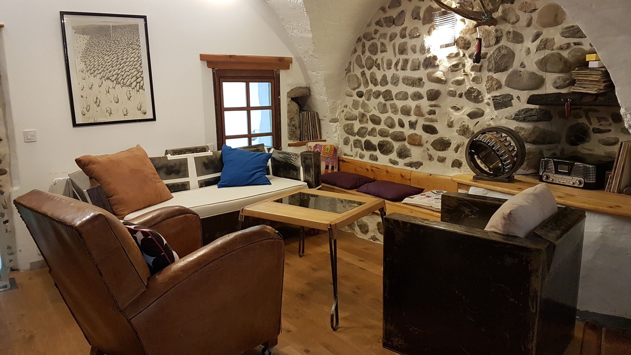 Photo of Livingroom in Tallard
