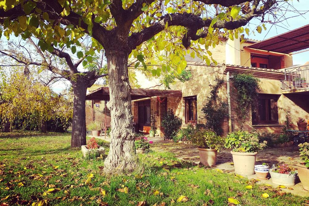 Photo of Outdoor in Torroella de Montgri