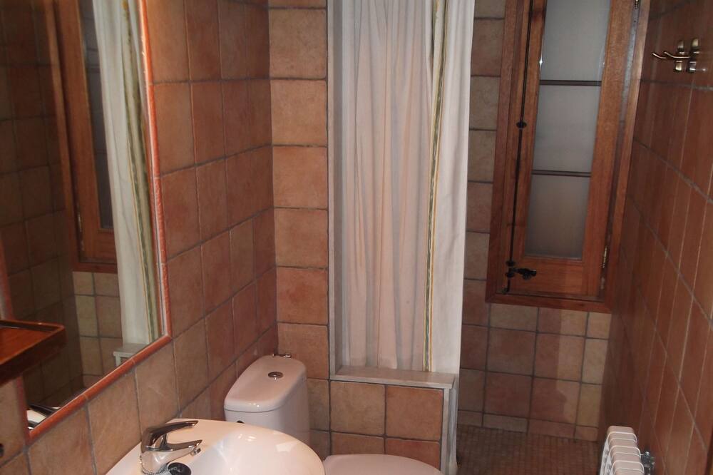 Photo of Bathroom in Campelles
