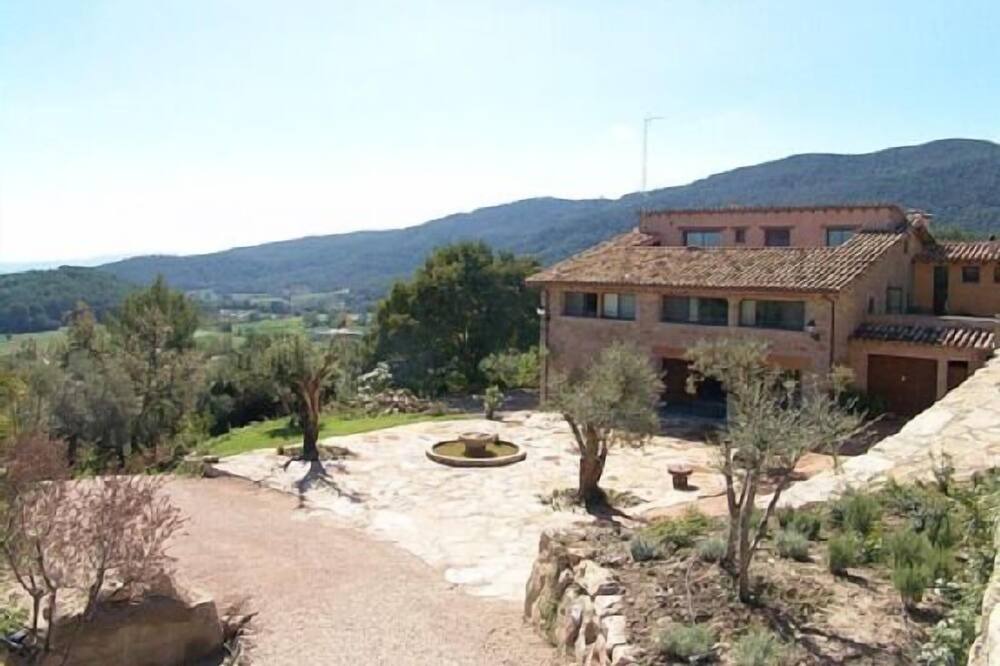 Photo of Others in Porqueres