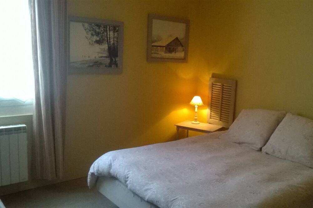 Photo of Bedroom in Sainte-Eulalie-en-Born