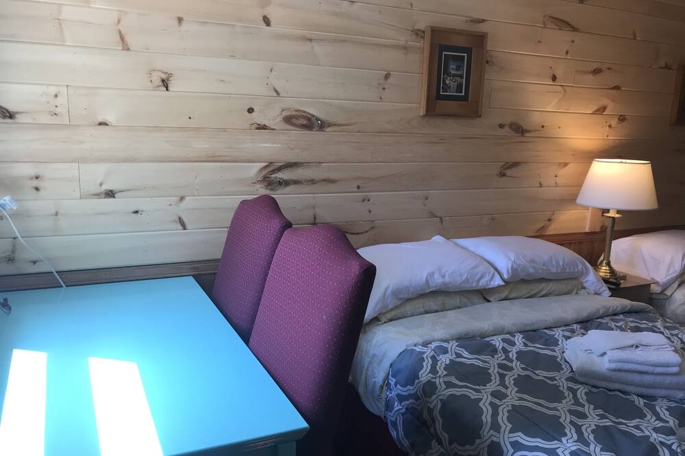 Photo of Bedroom in Cape Tormentine