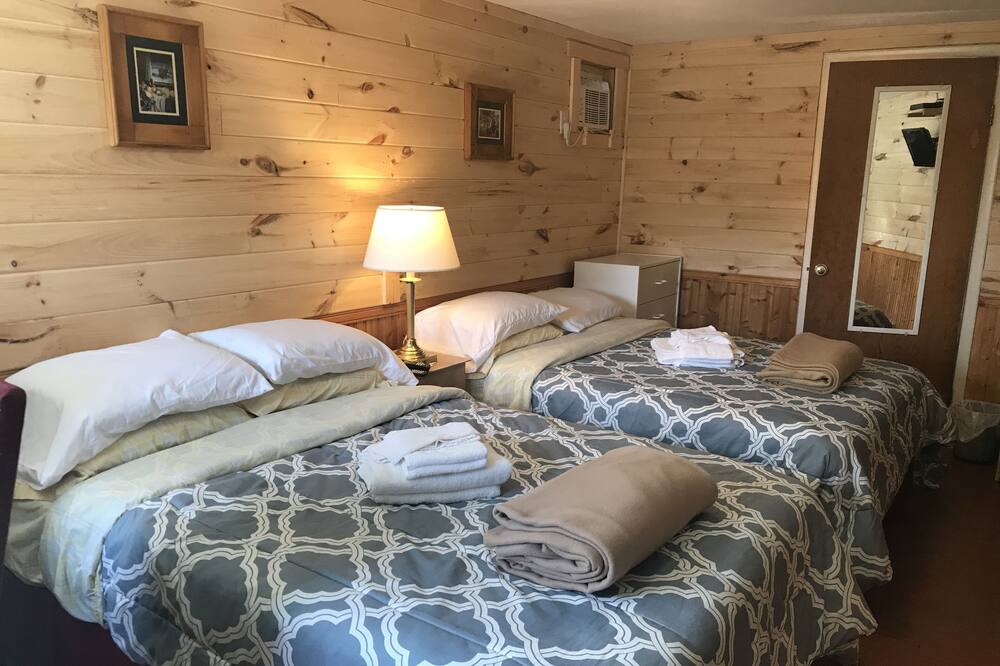 Photo of Bedroom in Cape Tormentine