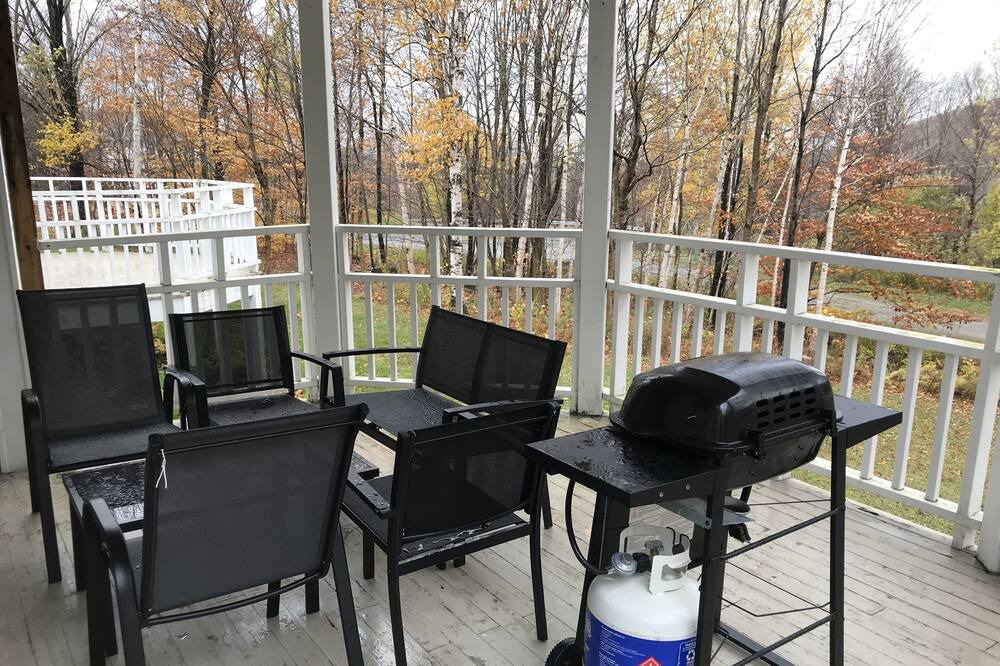 Photo of Patio Balcony in Sutton