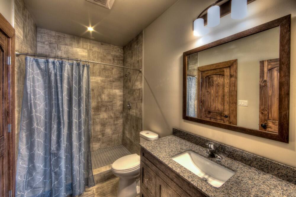 Photo of Bathroom in The Blue Mountains