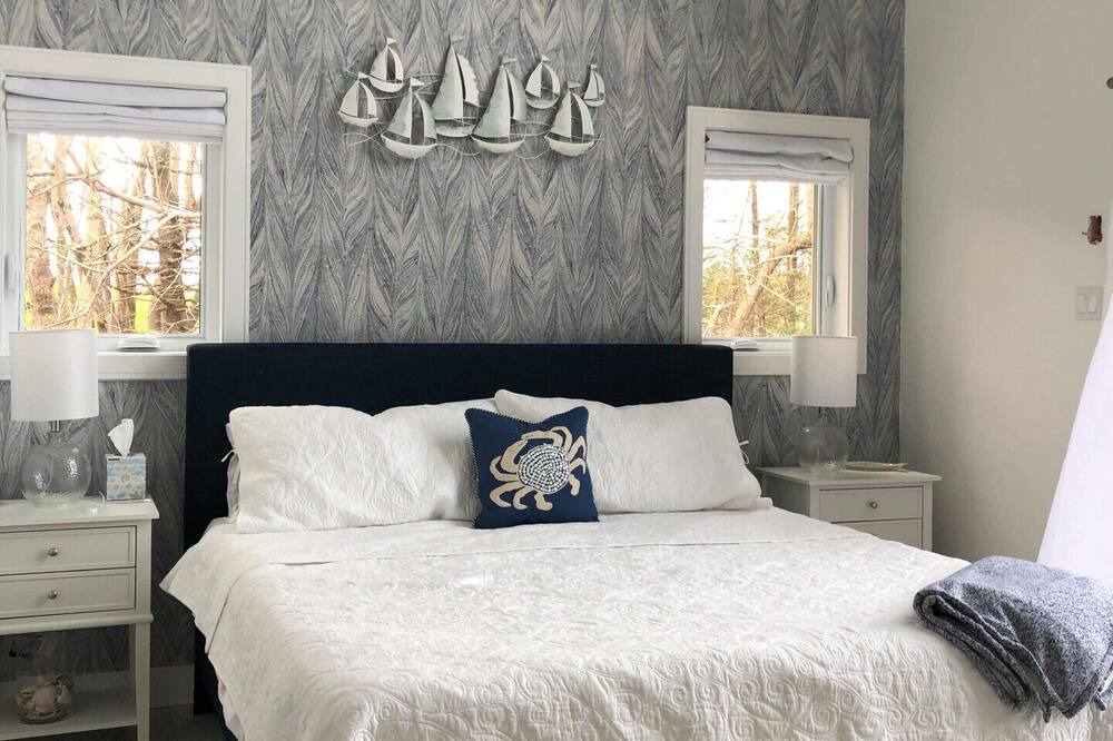 Photo of Bedroom in Fox Point