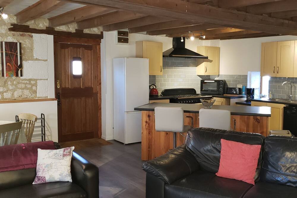 Photo of Kitchen in Aubigne-Racan
