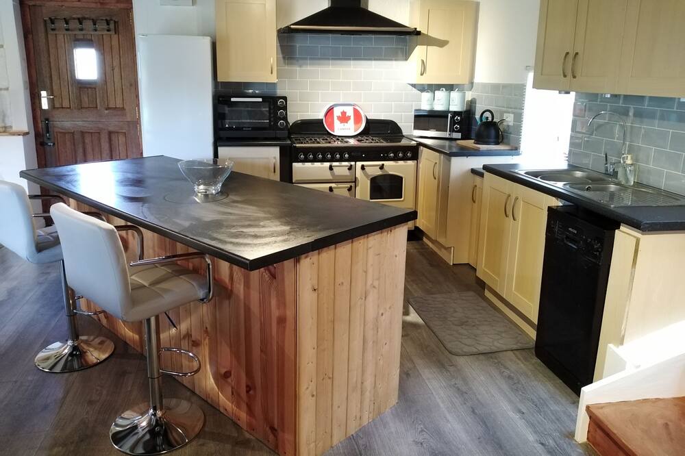 Photo of Kitchen in Aubigne-Racan
