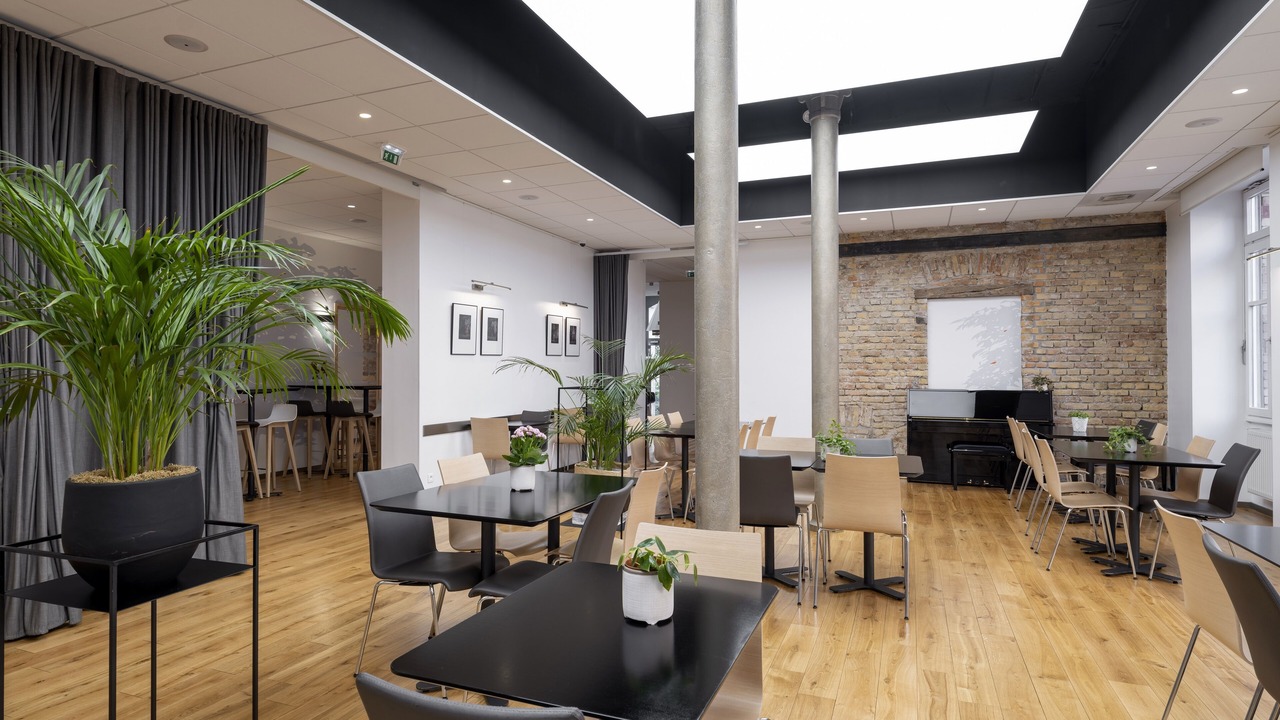 Photo of Others in Poincare