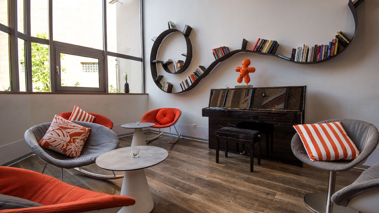 Photo of Others in Poincare