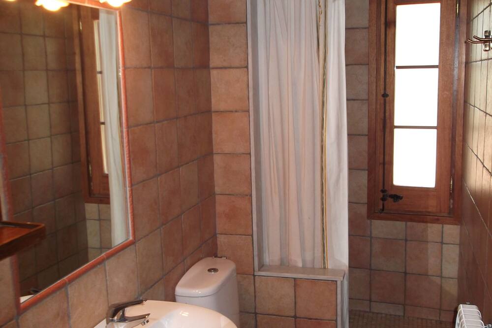 Photo of Bathroom in Campelles