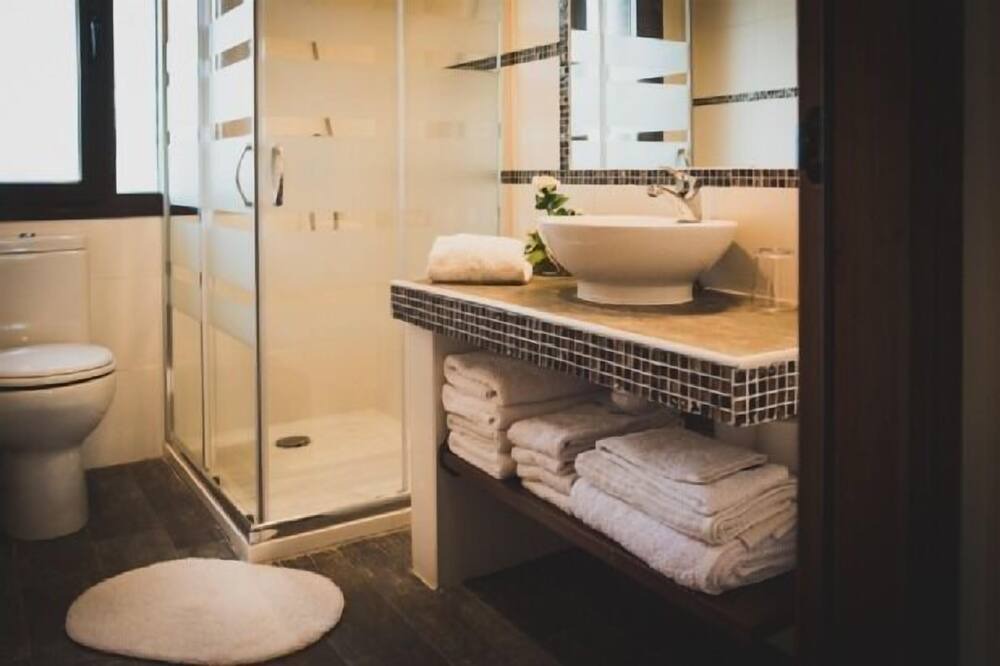 Photo of Bathroom in Villasbuenas de Gata