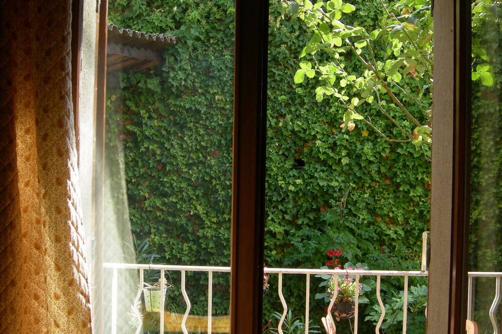 Photo of Patio Balcony in Mane