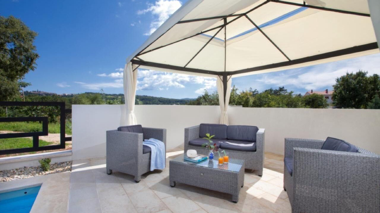 Photo of Outdoor in Vinez