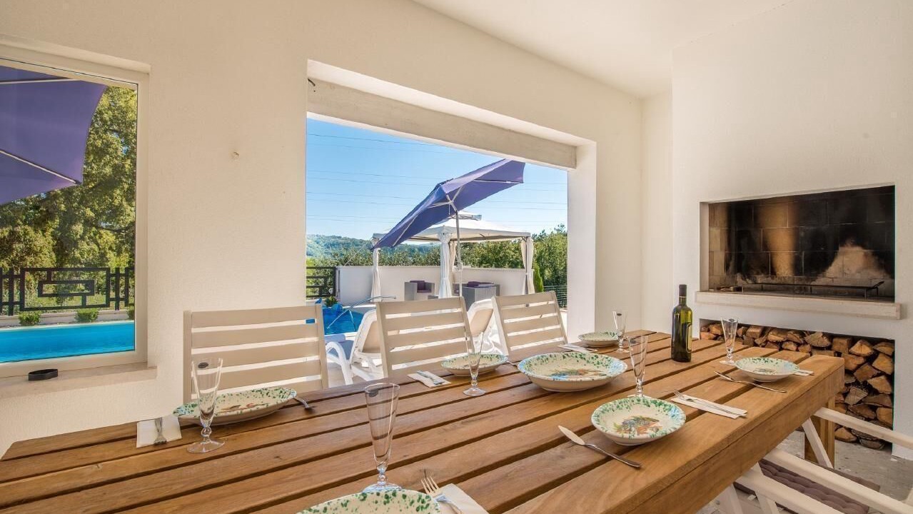 Photo of Outdoor in Vinez