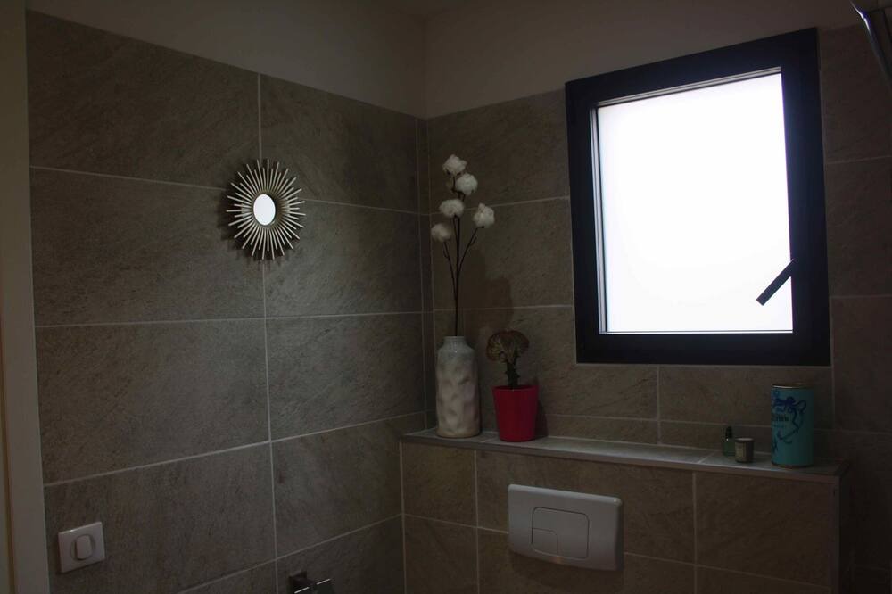 Photo of Bathroom in Molini