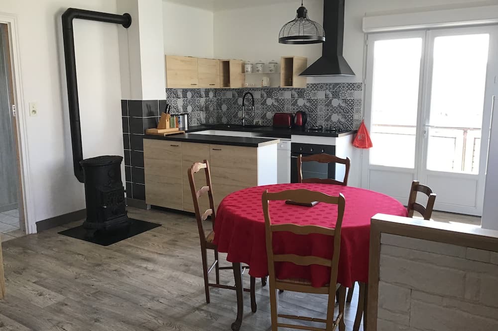 Photo of Kitchen in Thezillieu