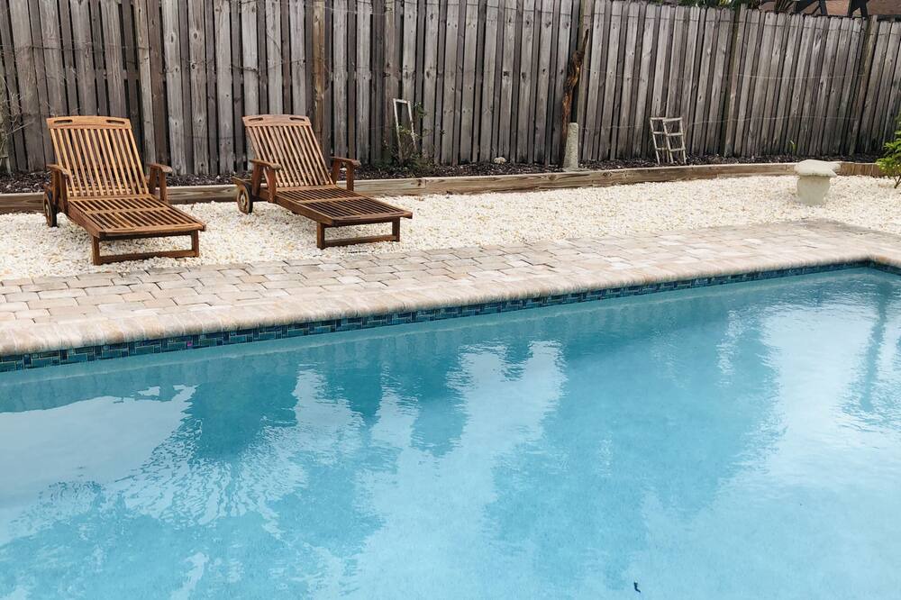 Photo of Outdoor in Hamptons at Boca Raton