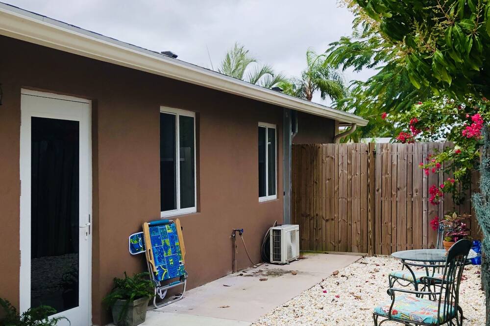 Photo of Others in Hamptons at Boca Raton